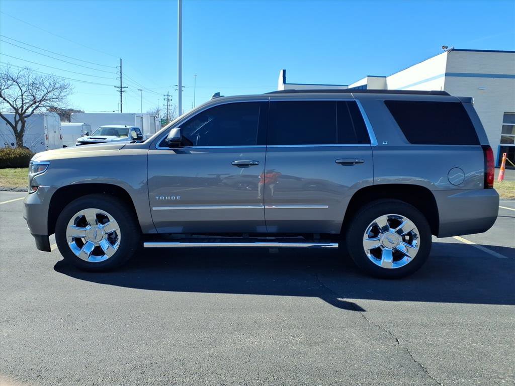 Used 2019 Chevrolet Tahoe LT w/ LT Signature Package image 4