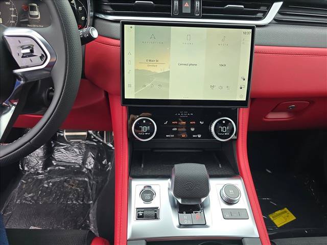 New 2026 Jaguar F-PACE SVR 575 Edition AWD/4WD image 21