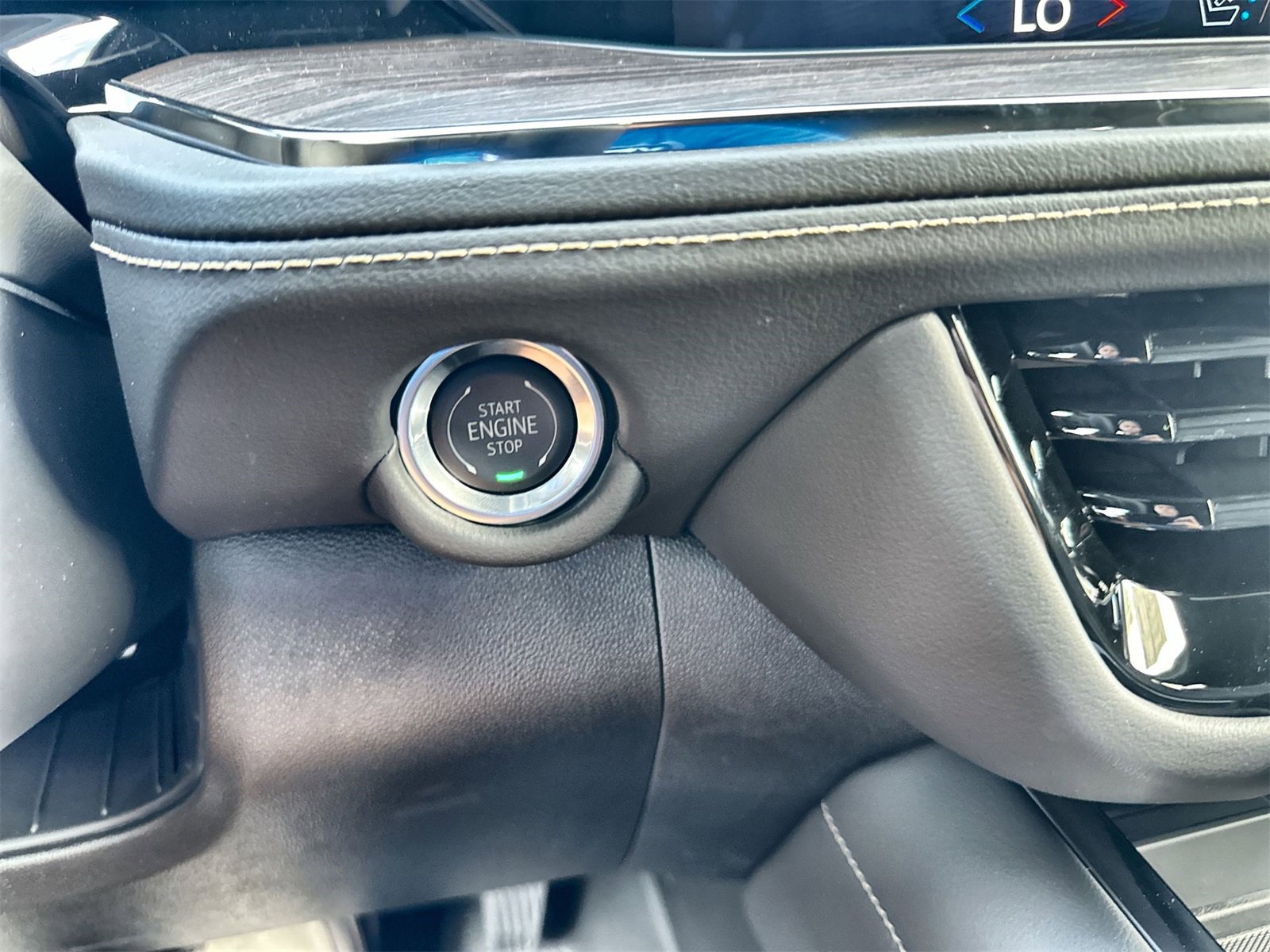 New 2026 Chevrolet Suburban Premier w/ Sun And Tow Package image 16