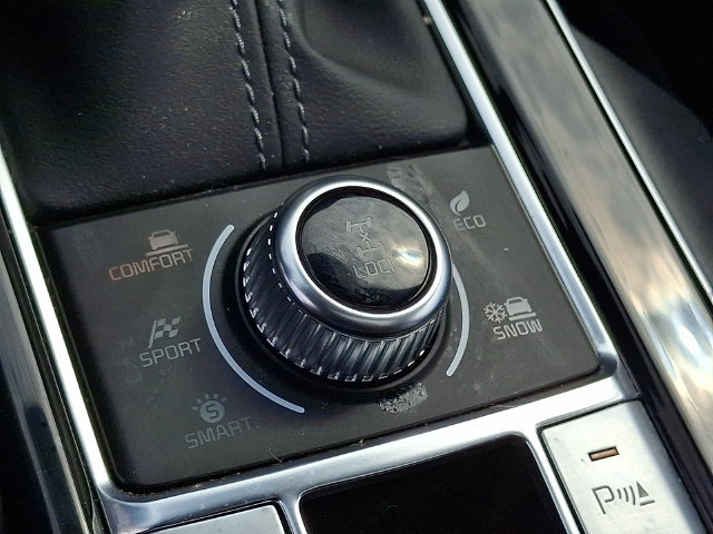 Certified 2025 Kia Telluride SX Prestige X-Line AWD/4WD image 26