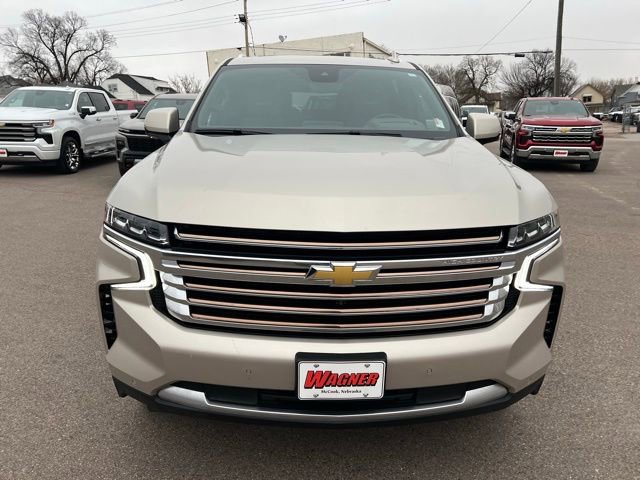 Used 2024 Chevrolet Suburban High Country image 2