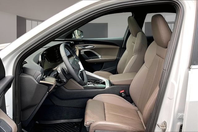 Used 2025 Audi Q5 Premium AWD/4WD image 21