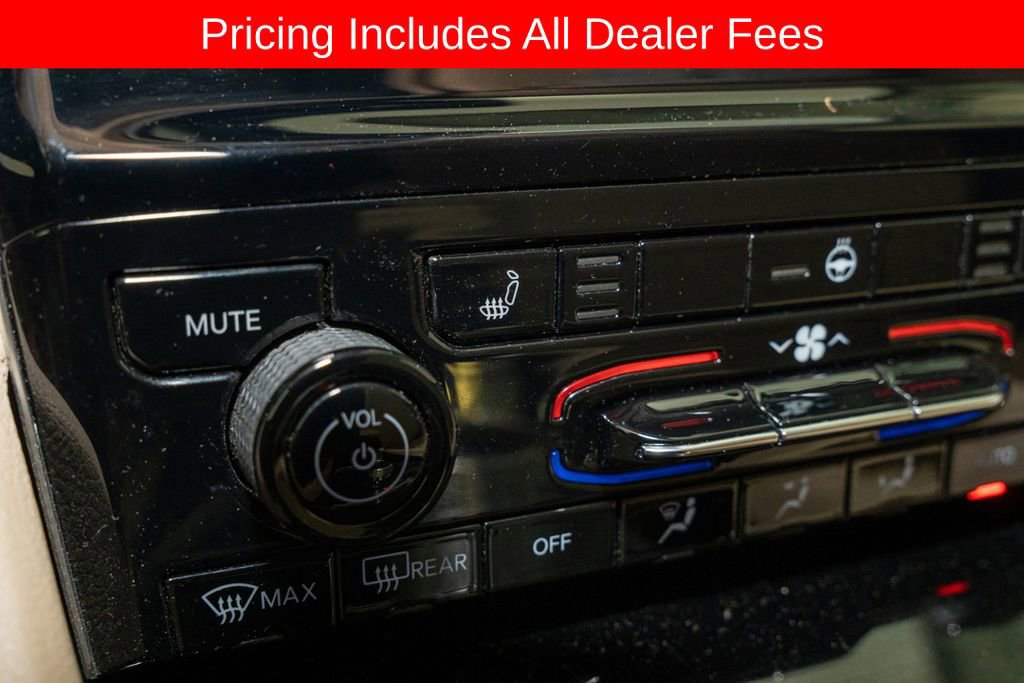 Used 2022 Jeep Grand Cherokee L Limited w/ Black Appearance Package RWD image 18
