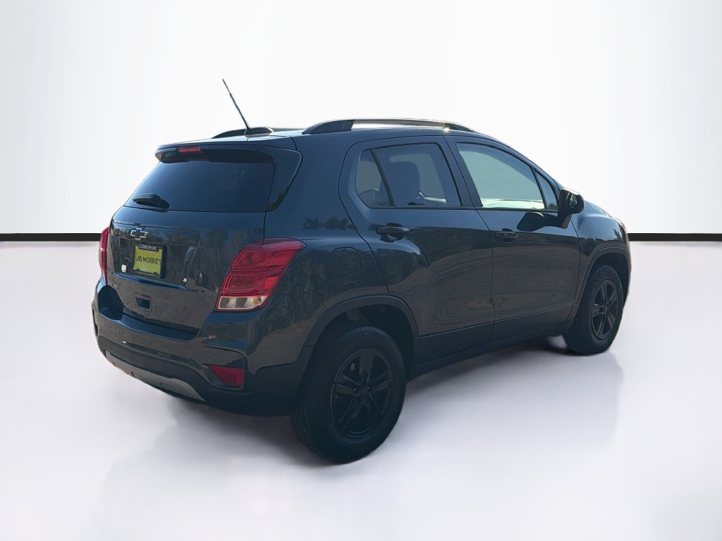 Used 2022 Chevrolet Trax LT w/ LT Convenience Package AWD/4WD image 4
