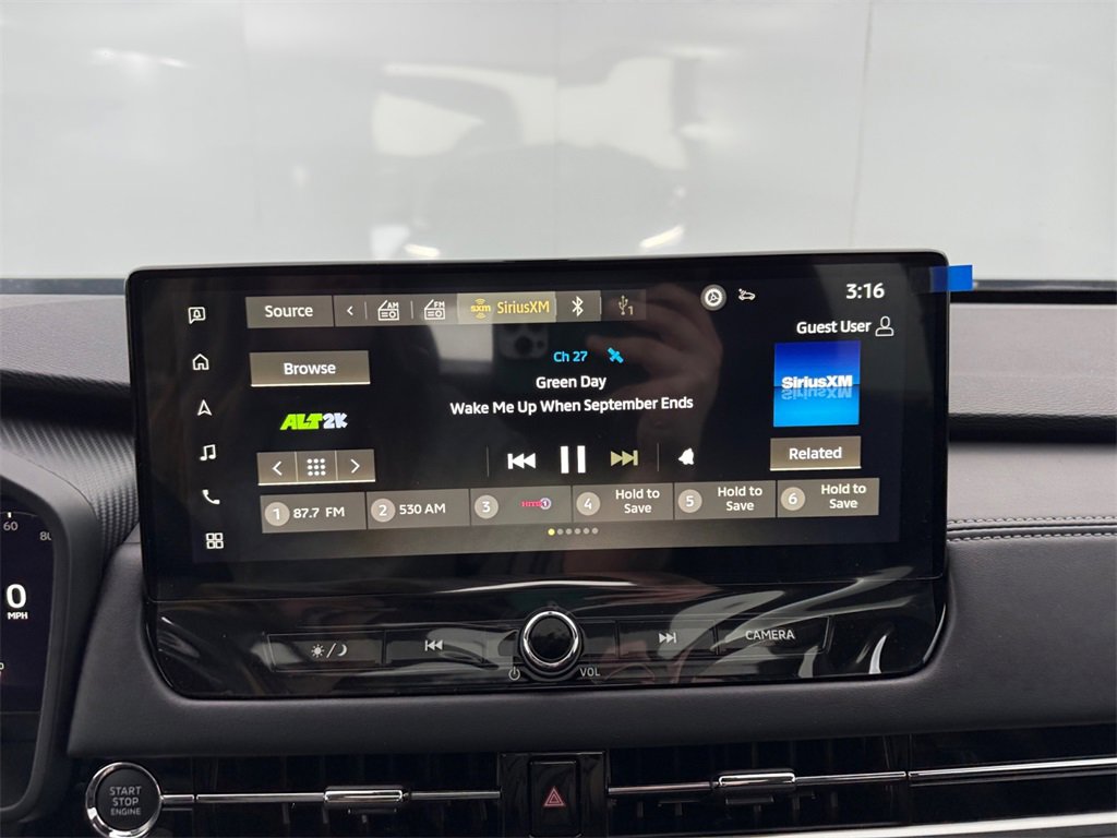 New 2026 Mitsubishi Outlander SEL image 17