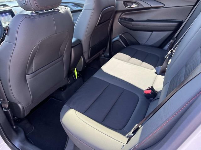 Used 2023 Chevrolet TrailBlazer RS w/ Sun and Liftgate Package FWD image 13