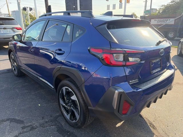 Used 2024 Subaru Crosstrek 2.5i Limited w/ Crosstrek Mirror Package AWD/4WD image 4