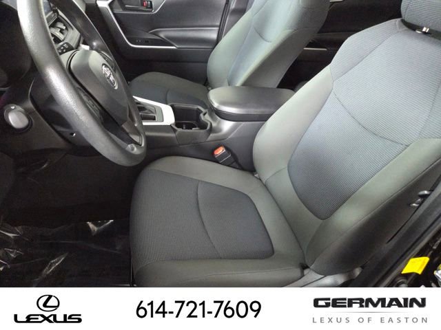 Used 2022 Toyota RAV4 LE image 20