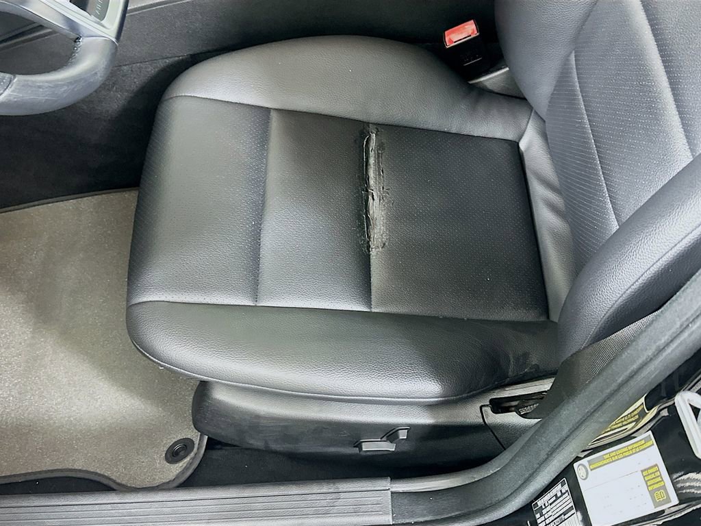 Used 2012 Mercedes-Benz C 250 Sedan image 19