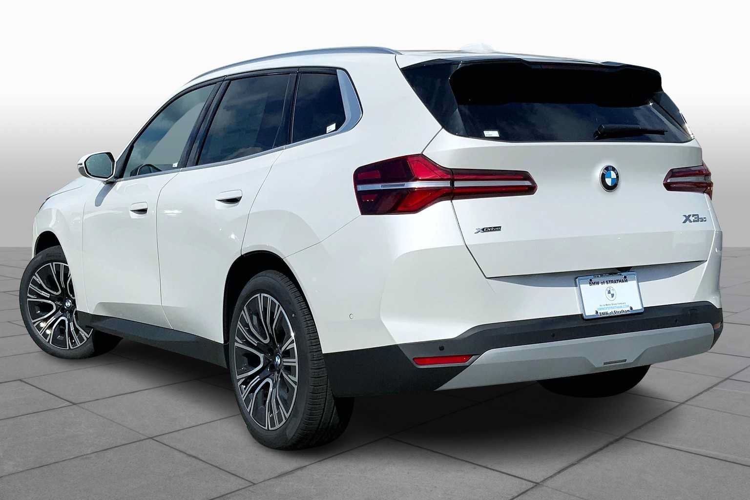 New 2026 BMW X3 xDrive30i w/ Convenience Package AWD/4WD image 12
