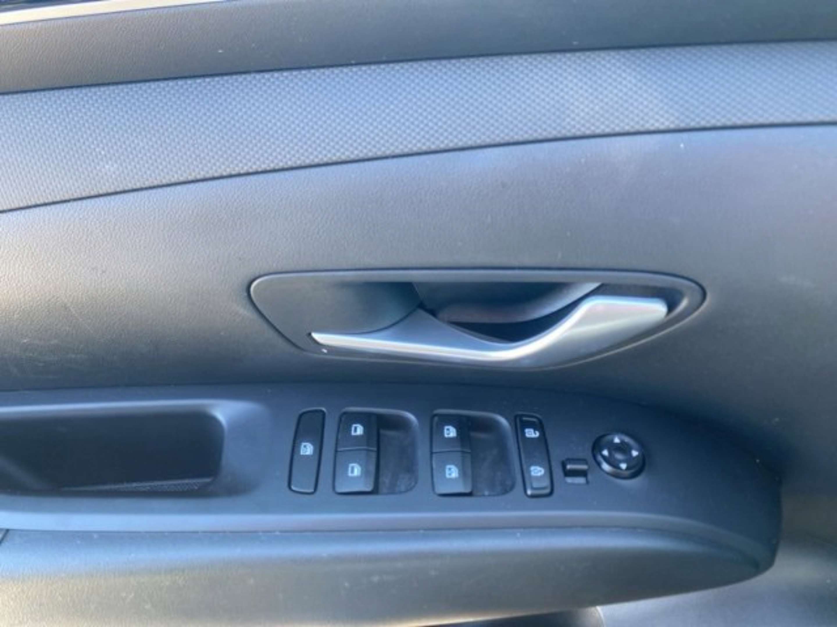 Certified 2024 Hyundai Santa Cruz Night AWD/4WD image 12