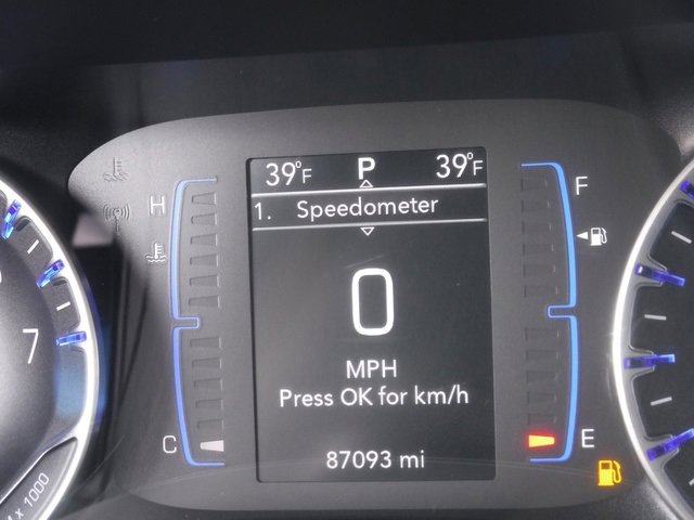 Certified 2020 Chrysler Voyager L image 35