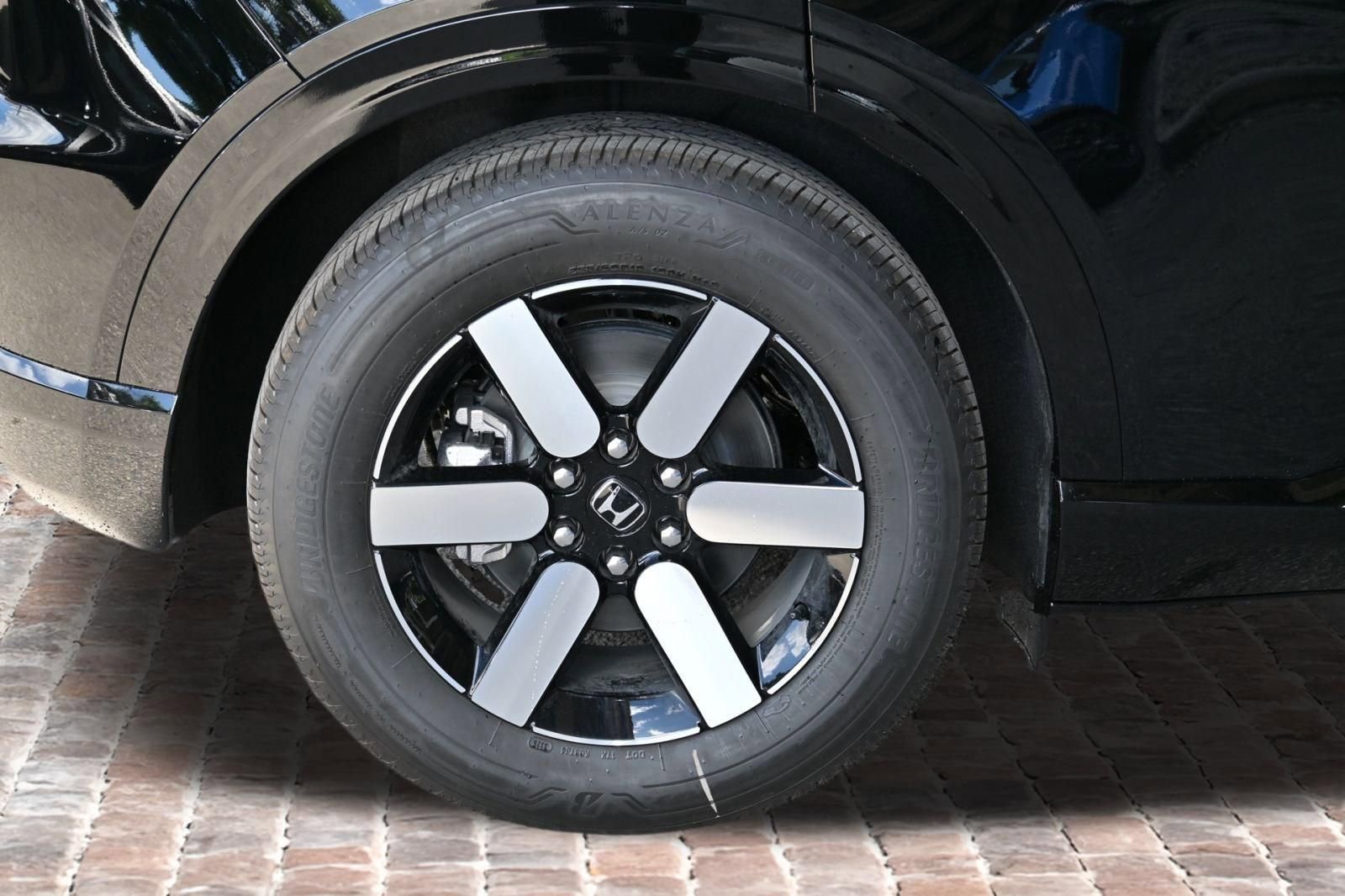 New 2026 Honda Prologue Touring image 36