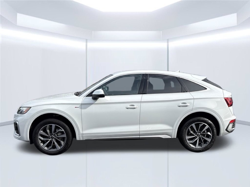 Certified 2024 Audi Q5 2.0T Premium Plus w/ Premium Plus Package AWD/4WD image 2