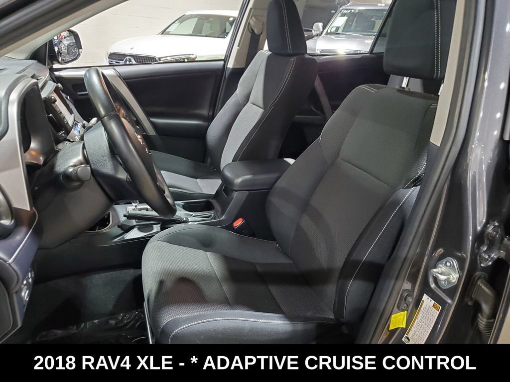 Used 2018 Toyota RAV4 XLE FWD image 6