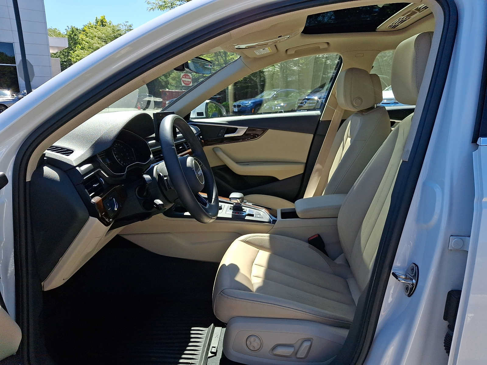 Used 2019 Audi A4 2.0T Premium w/ Convenience Package AWD/4WD image 14