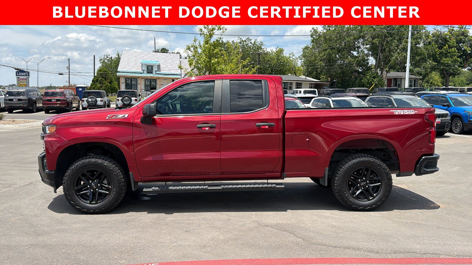 Used 2019 Chevrolet Silverado 1500 Custom Trail Boss w/ Custom Convenience Package AWD/4WD image 8