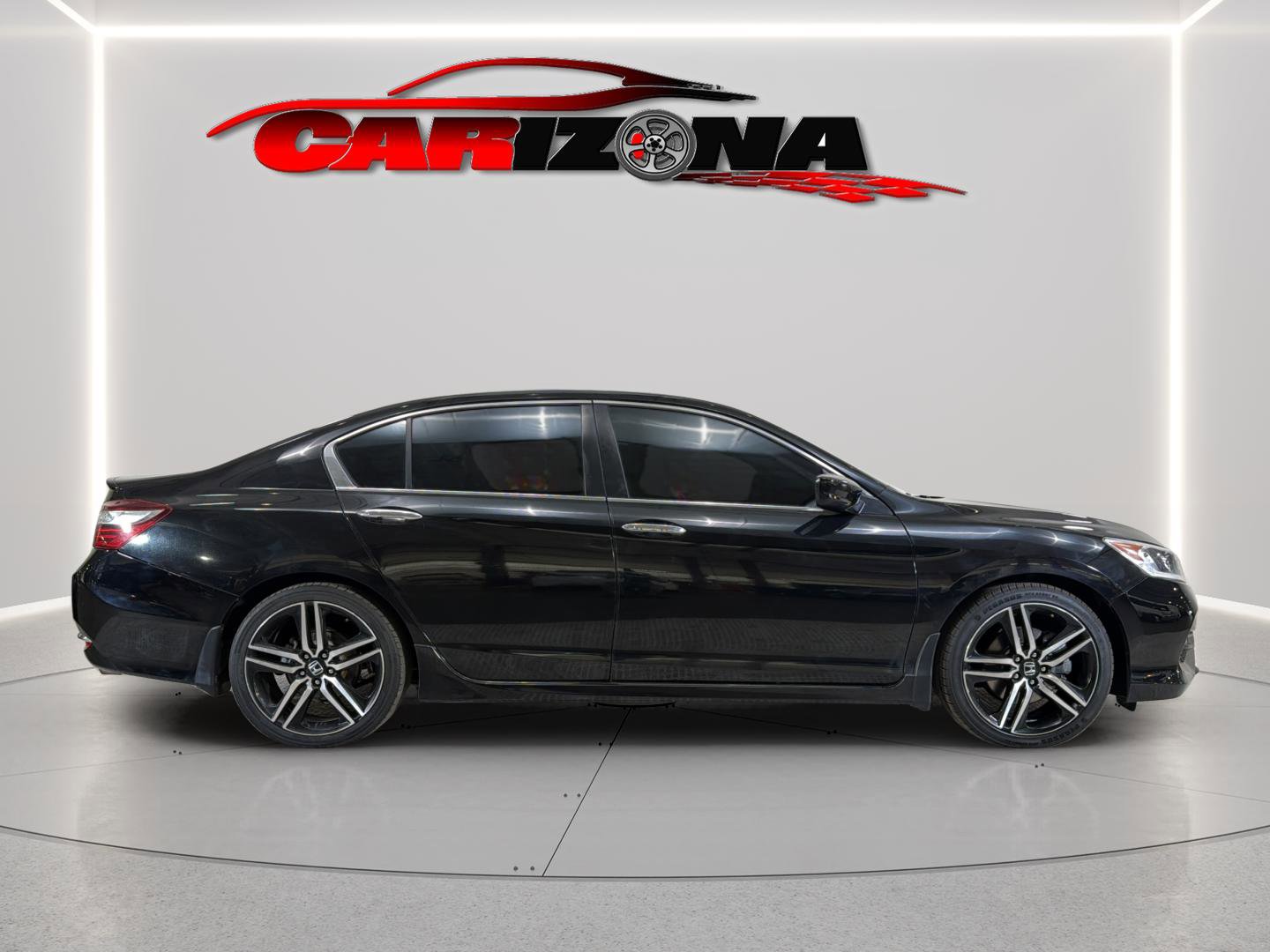 Used 2016 Honda Accord Sport image 2