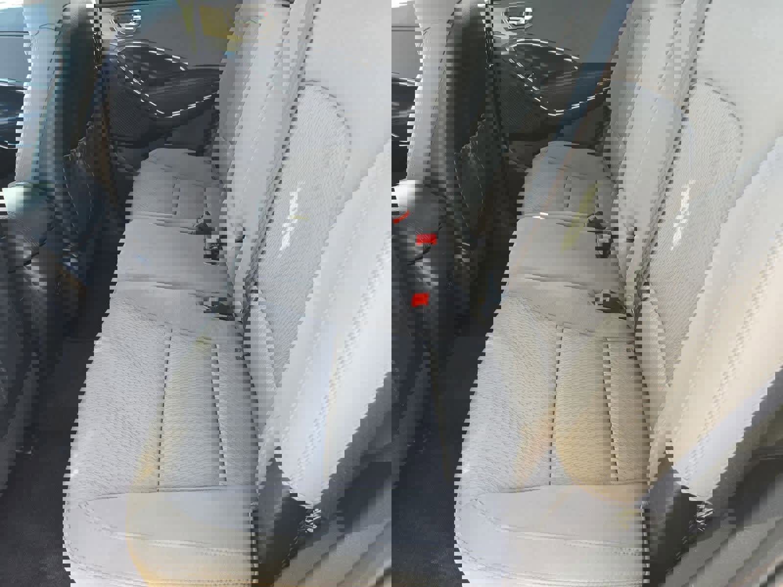 Used 2017 Hyundai Santa Fe Sport image 18