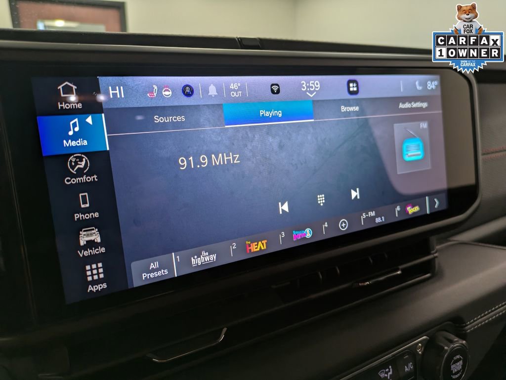 Used 2024 Jeep Gladiator Rubicon w/ Convenience Group image 13