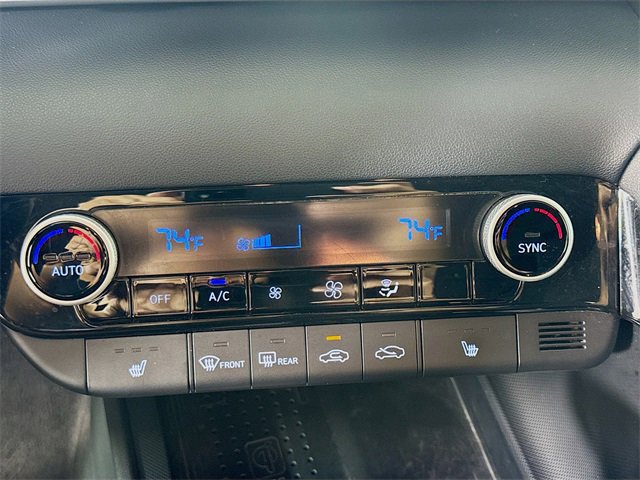 Used 2021 Hyundai Elantra SEL w/ Convenience + Premium Package image 21