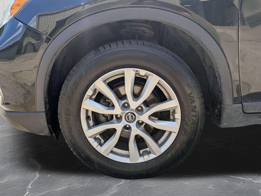 Used 2020 Nissan Rogue SV AWD/4WD image 28