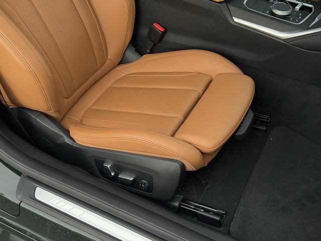 Used 2024 BMW 430i Coupe w/ M Sport Package RWD image 18