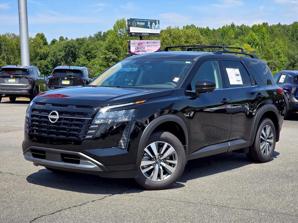 New 2026 Nissan Pathfinder SL w/ Cargo Package FWD image 2