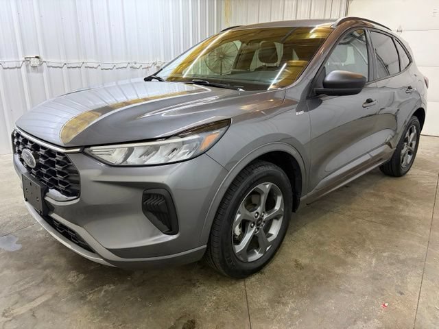 Used 2024 Ford Escape ST-Line AWD/4WD image 3