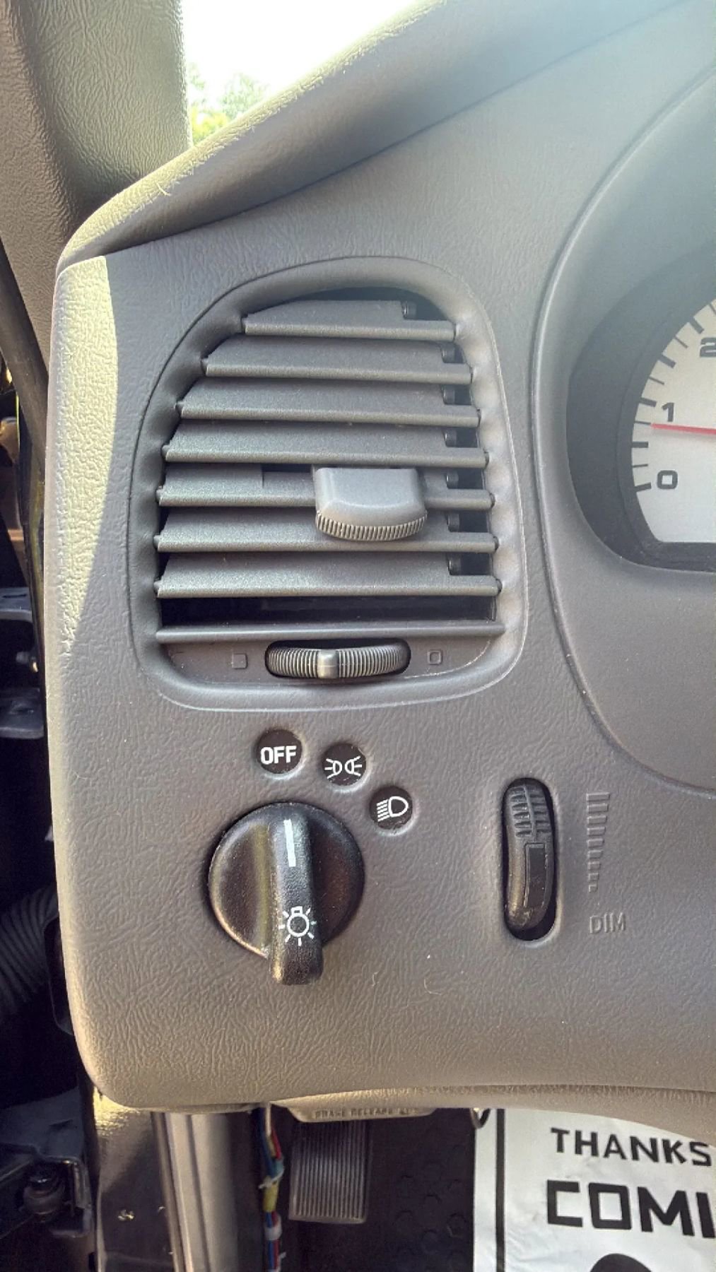 Used 2005 Ford Ranger XLT AWD/4WD image 12