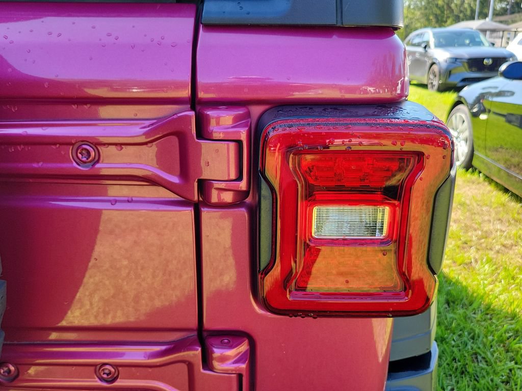 Used 2021 Jeep Wrangler Unlimited Sport AWD/4WD image 18