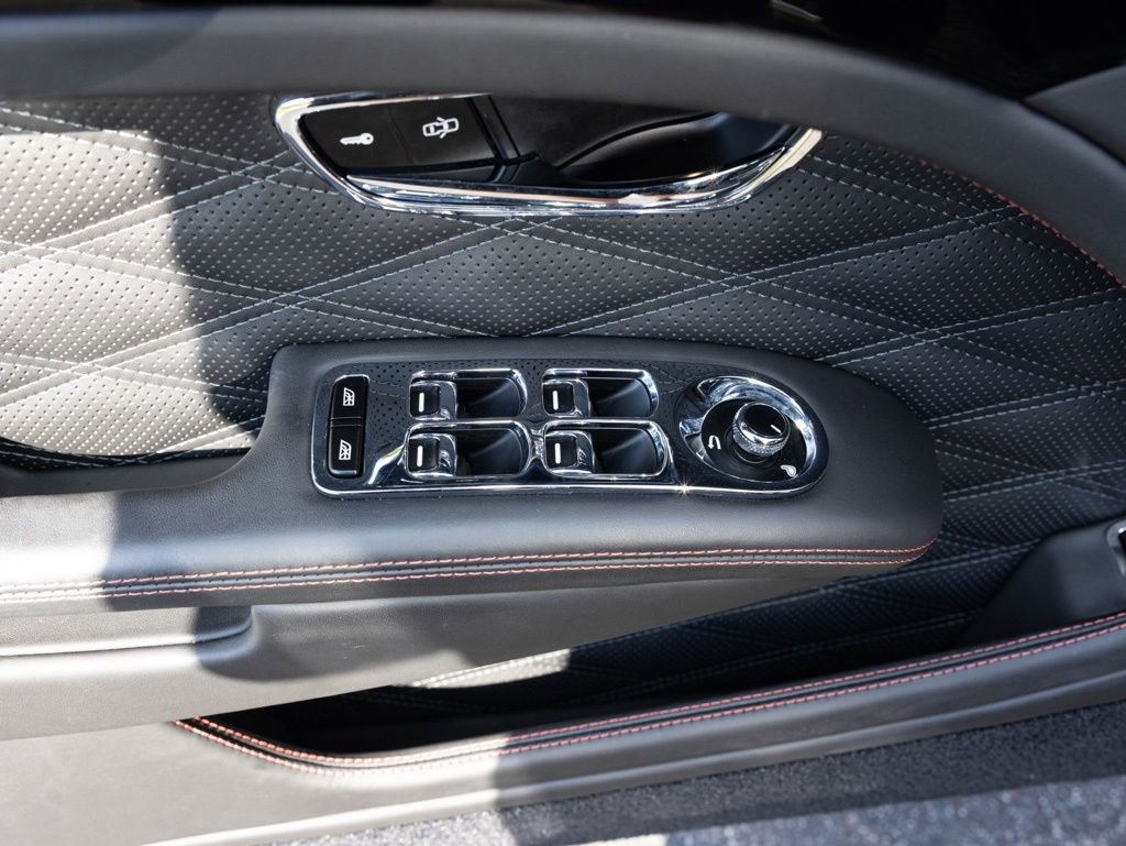 Used 2019 Bentley Mulsanne image 21