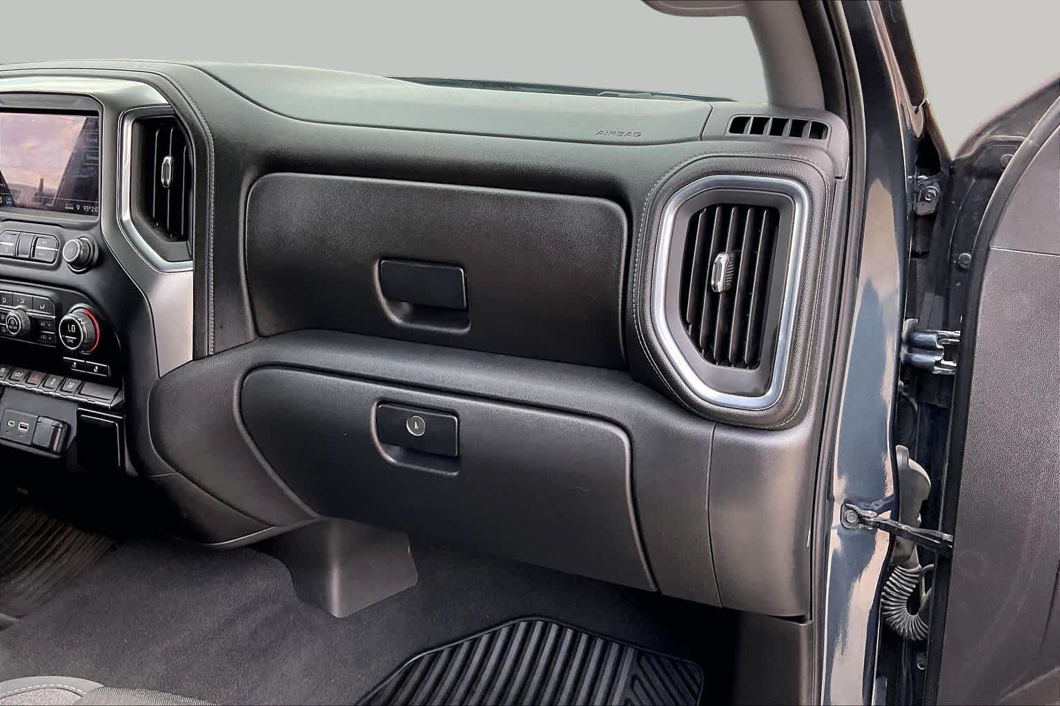 Used 2020 Chevrolet Silverado 1500 LT w/ Texas Edition RWD image 18