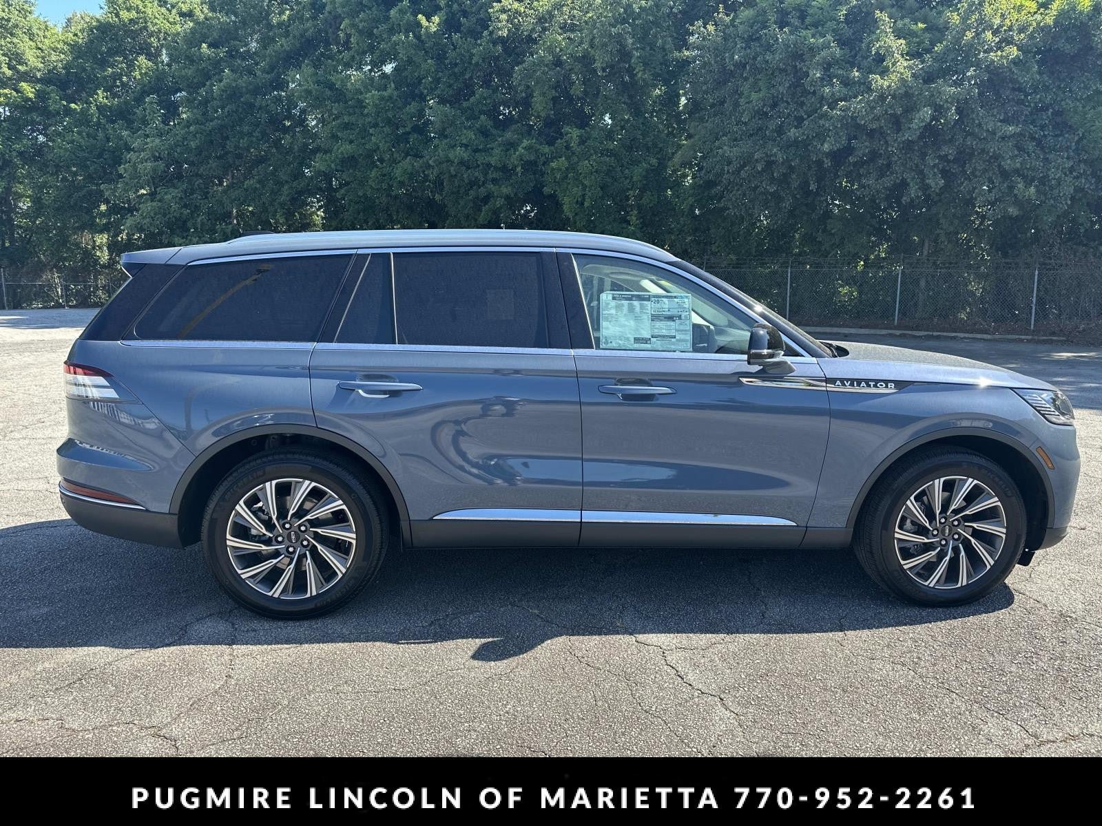 New 2026 Lincoln Aviator AWD image 8