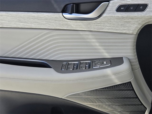 Used 2023 Hyundai Palisade Calligraphy image 34