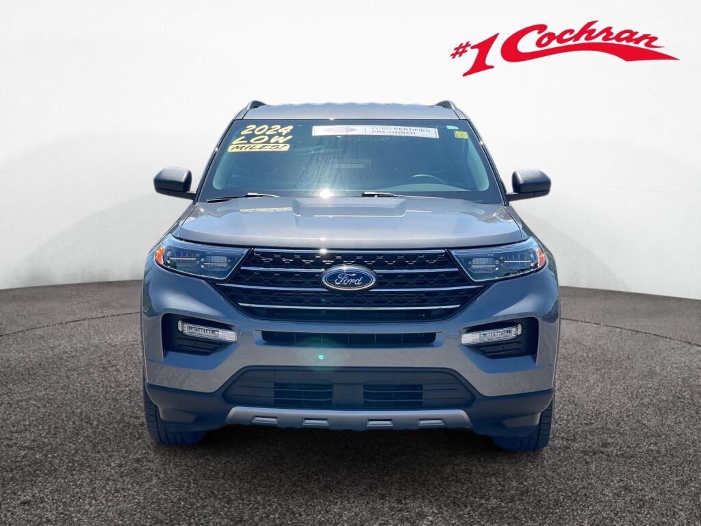 Certified 2024 Ford Explorer XLT w/ Equipment Group 202A AWD/4WD image 37