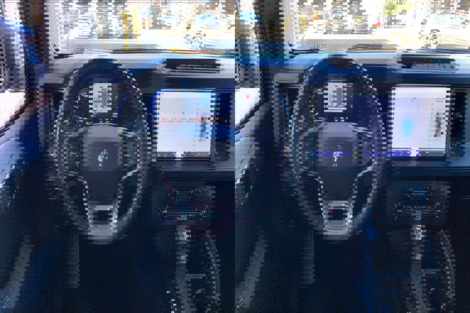 Used 2023 Ford Bronco Outer Banks w/ Sasquatch Package image 6