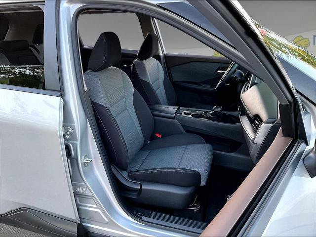 Certified 2023 Nissan Rogue SV AWD/4WD image 11