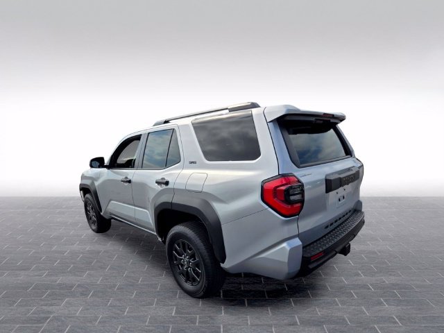 Used 2025 Toyota 4Runner SR5 AWD/4WD image 5