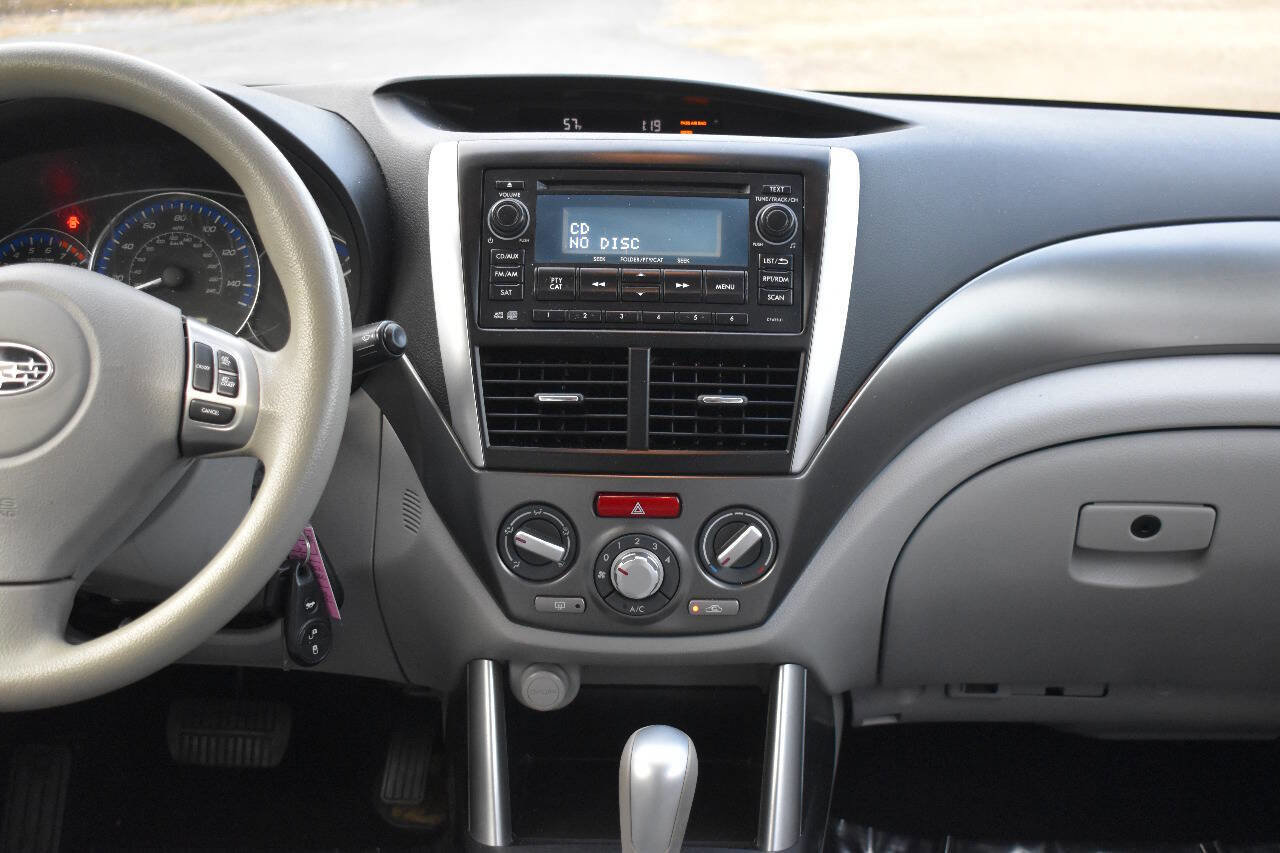 Used 2012 Subaru Forester 2.5X Premium w/ All-Weather Pkg image 24