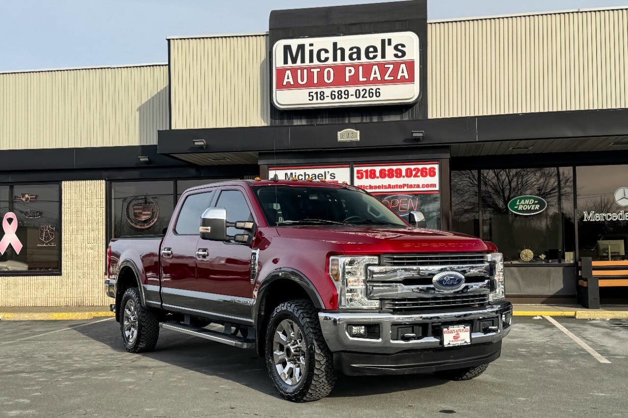 Used 2019 Ford F250 Lariat w/ Lariat Ultimate Package image 2