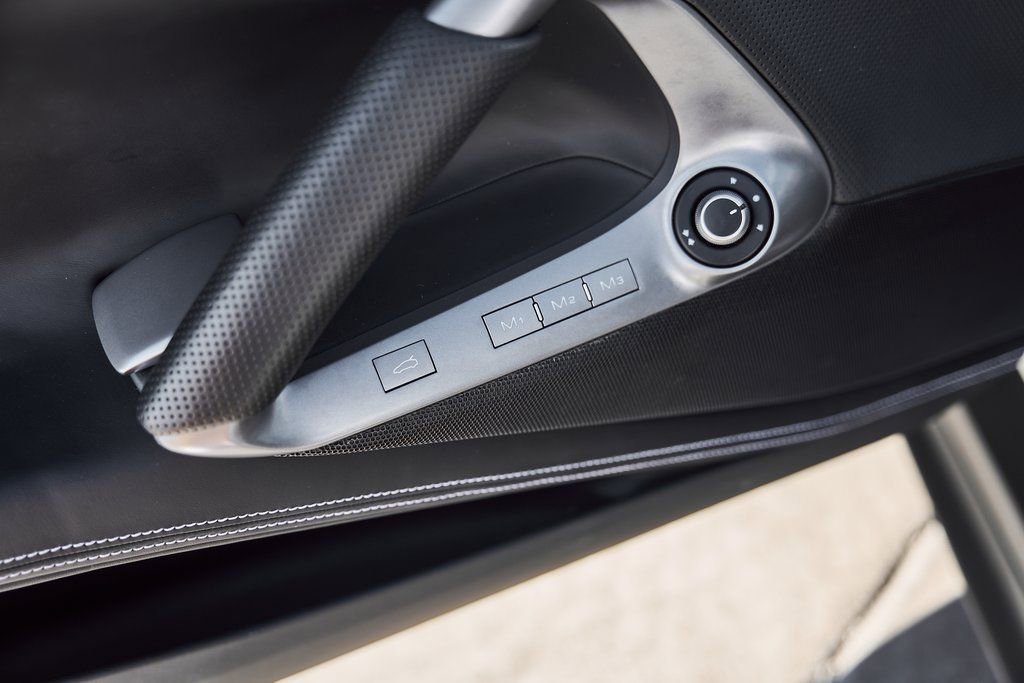 Used 2019 Ferrari 812 Superfast image 31