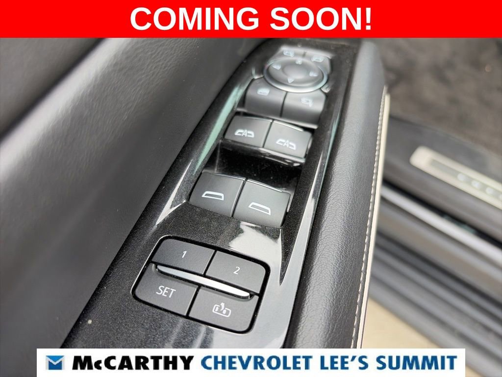 Used 2023 Cadillac Escalade Premium Luxury w/ LPO, Illumination Package AWD/4WD image 72