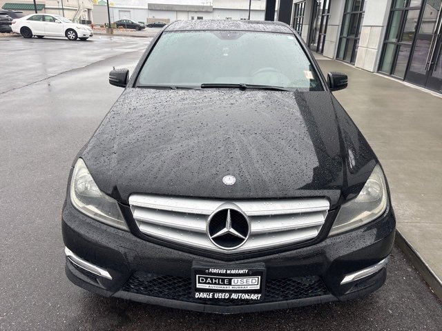 Used 2012 Mercedes-Benz C 300 4MATIC Sedan image 2