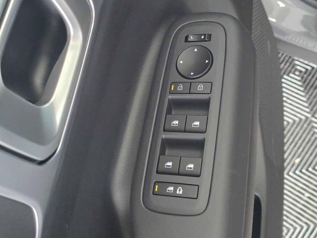 New 2026 Hyundai Santa Fe SE image 22