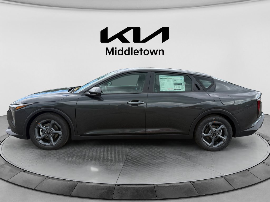 New 2026 Kia K4 FWD image 2