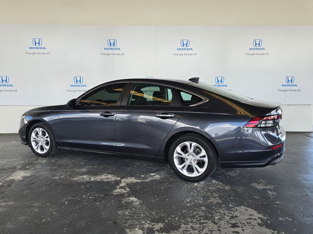 Used 2023 Honda Accord LX image 4