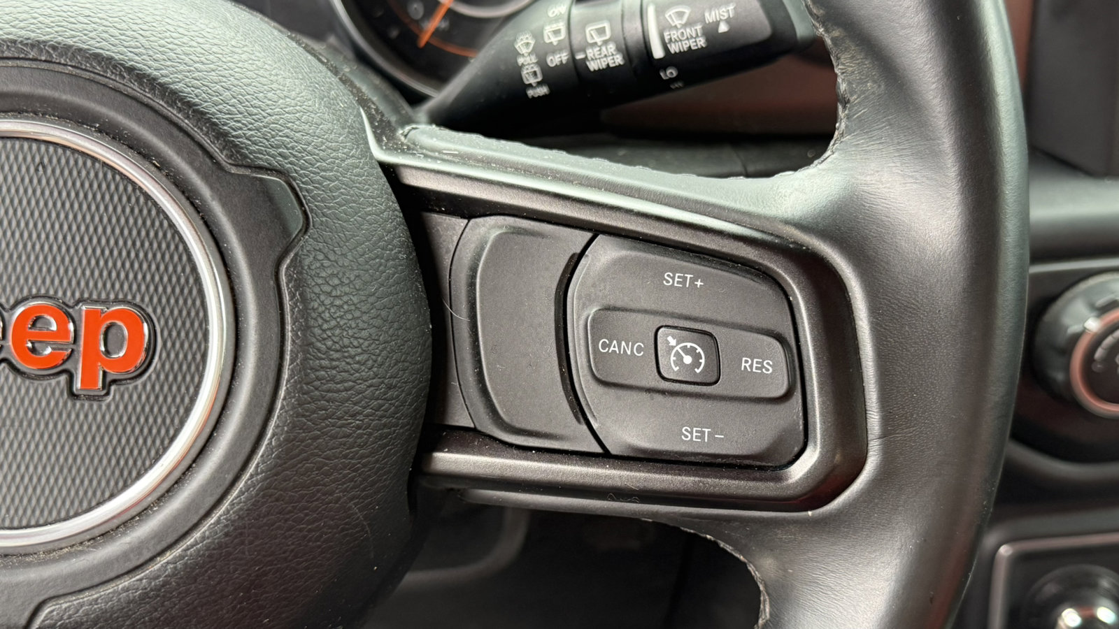 Certified 2018 Jeep Wrangler Unlimited Sport S AWD/4WD image 6
