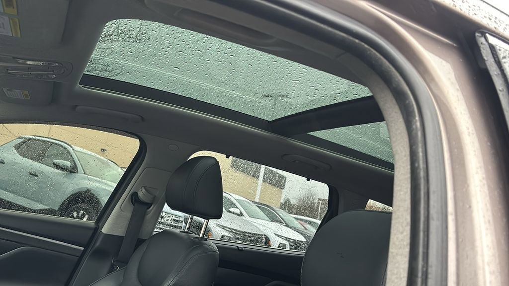 Used 2020 Hyundai Santa Fe SEL w/ Convenience + Premium Package image 25