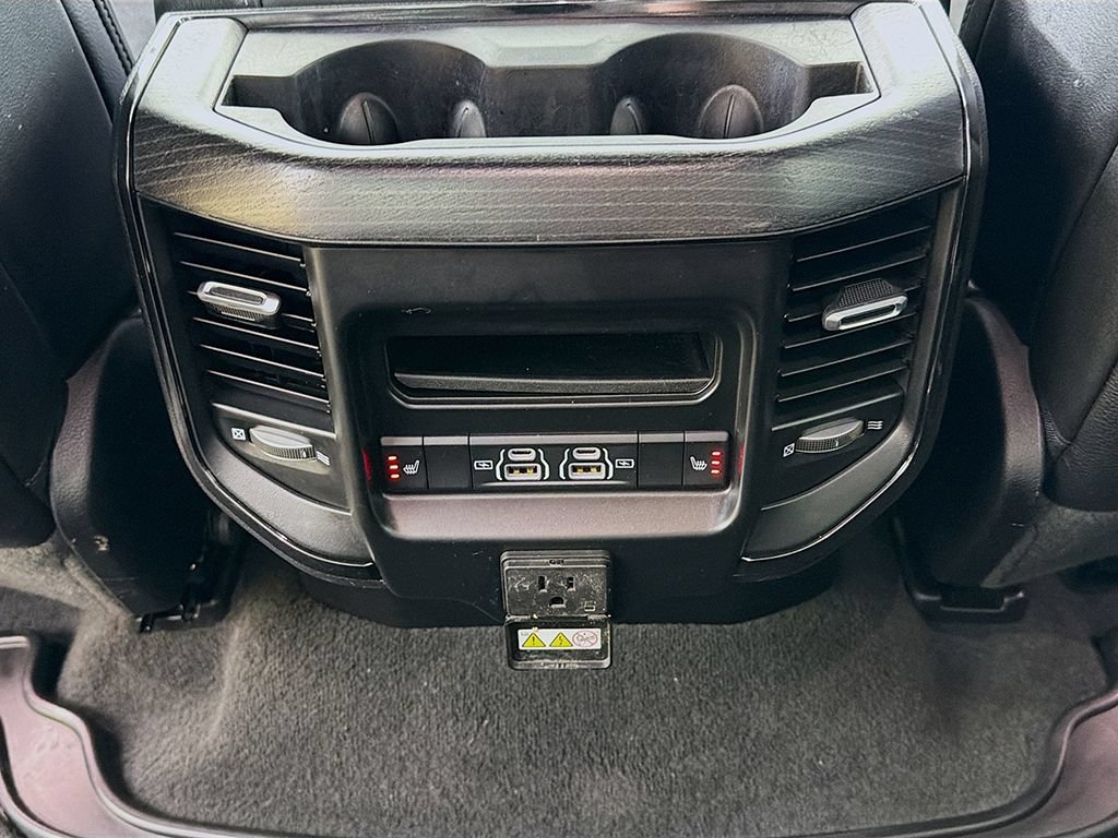 Used 2022 RAM 1500 Limited w/ Body-Colour Bumper Group AWD/4WD image 42